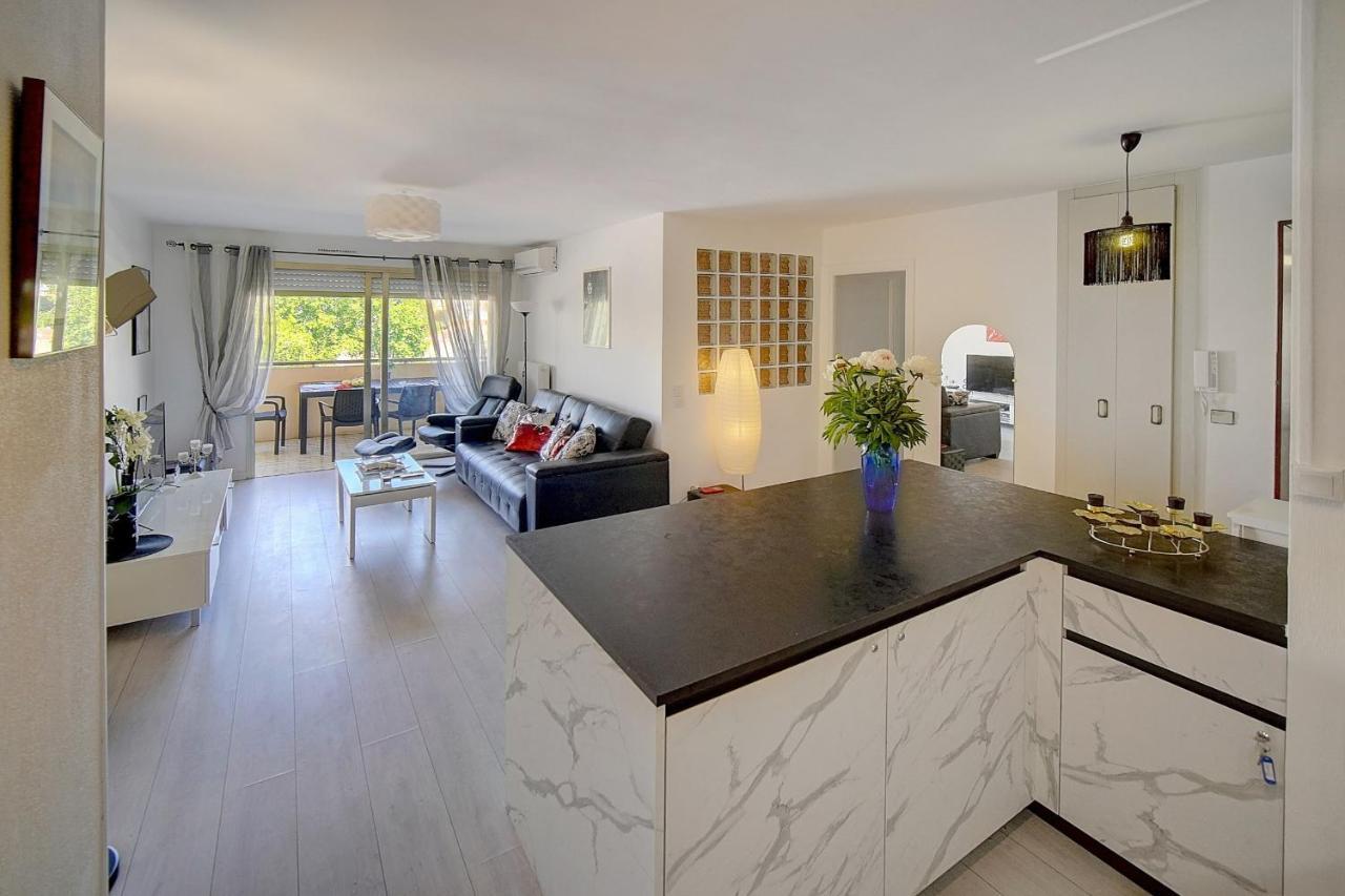 Immogroom - 2 Br- Bright - Terrace - Wifi - Air Conditioning Кан Екстериор снимка